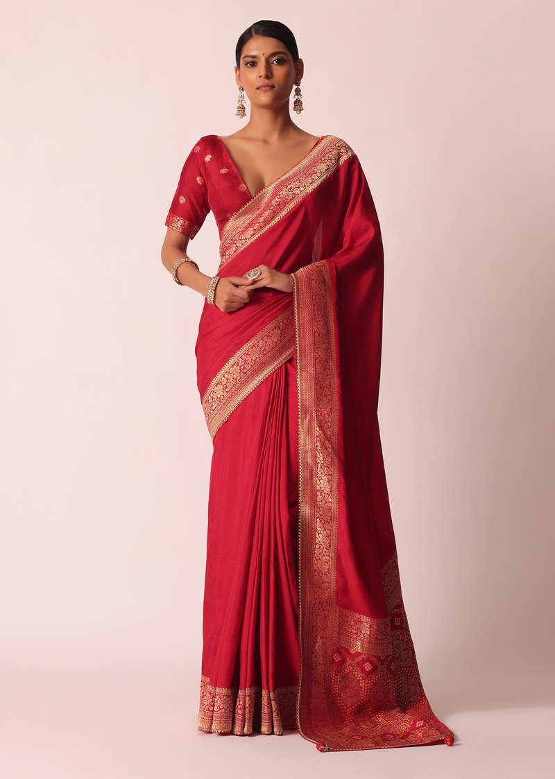Red Bandhani Silk Woven Saree With Unstitched Blouse Piece